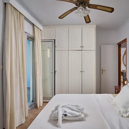 Lägenhet Al Centro Pigadia-althea Homes